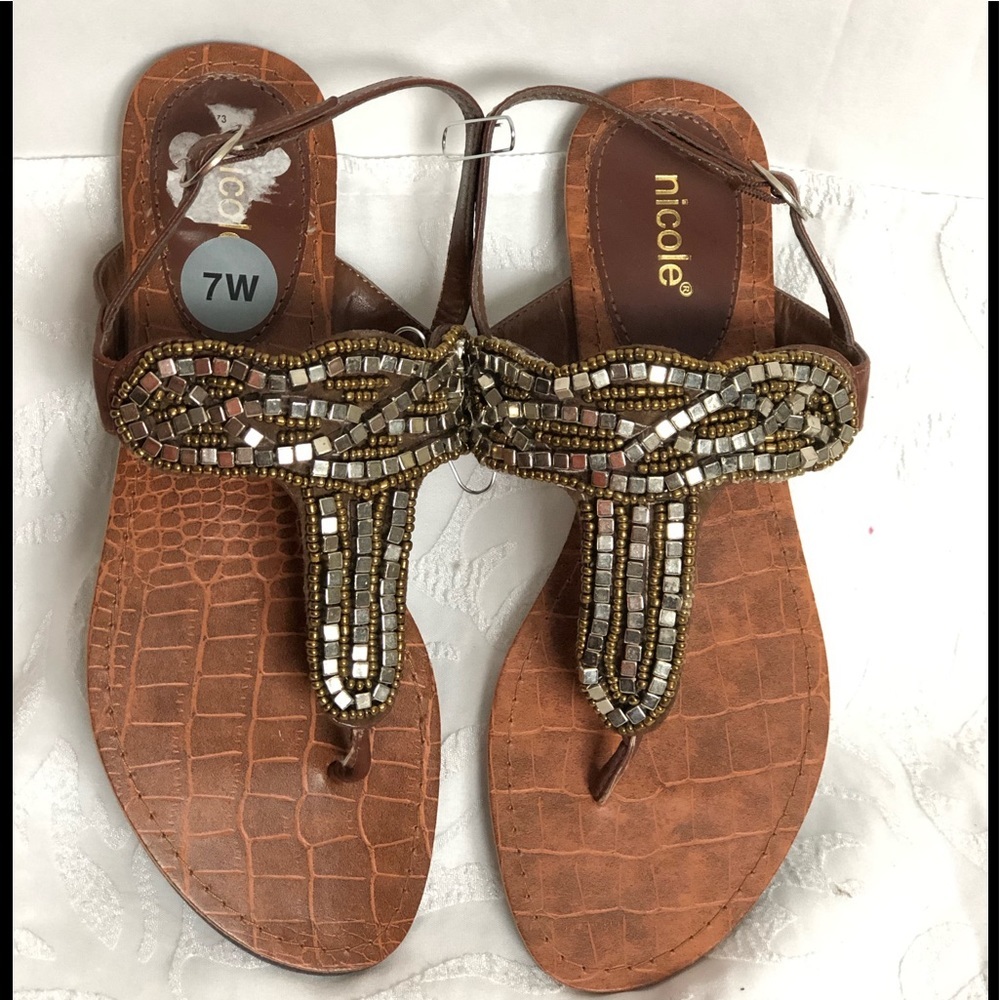 Nicole Metallic and brushed gold Sandals 7W